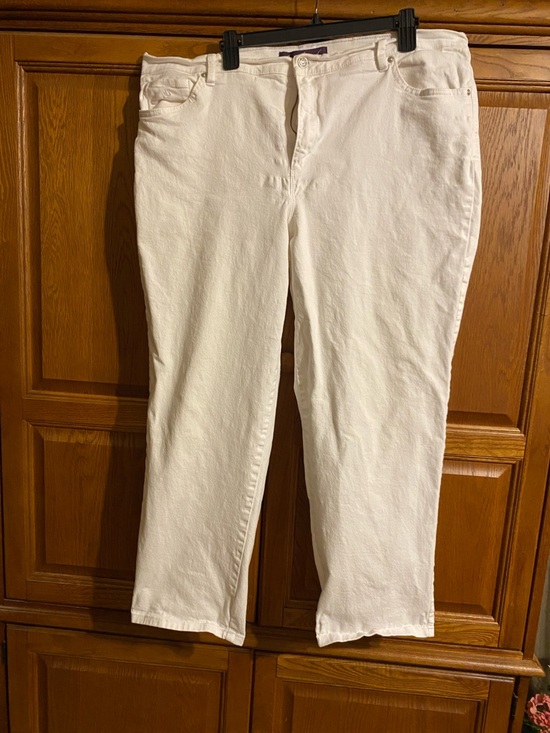 Gloria Vanderbilt Denim - Gloria Vanderbilt White Straight Leg Jeans